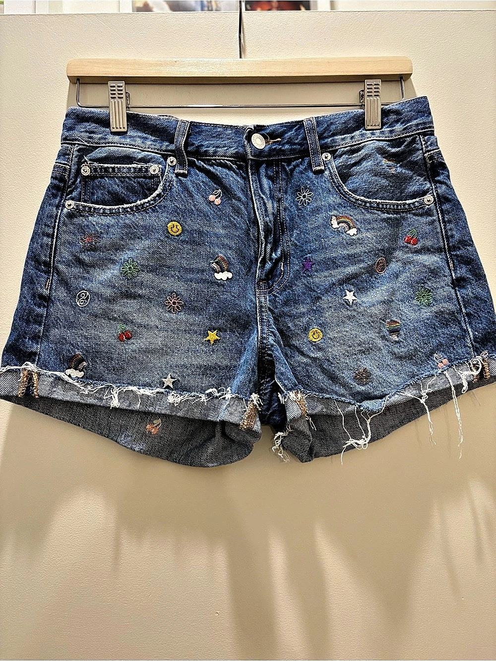 American Eagle AE High Rise 90s Boyfriend Denim Shorts - Embroidered Icons